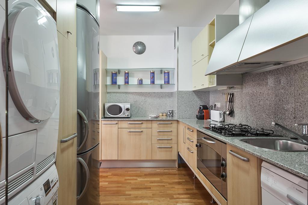 Canela Homes Barcelona Universitat Rom bilde