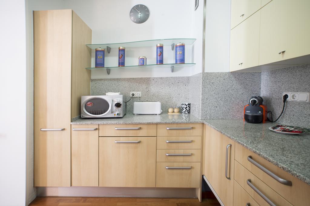 Canela Homes Barcelona Universitat Eksteriør bilde